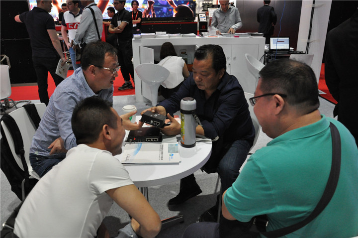 九游老哥J9俱乐部官网 - J9俱乐部老哥互换社区