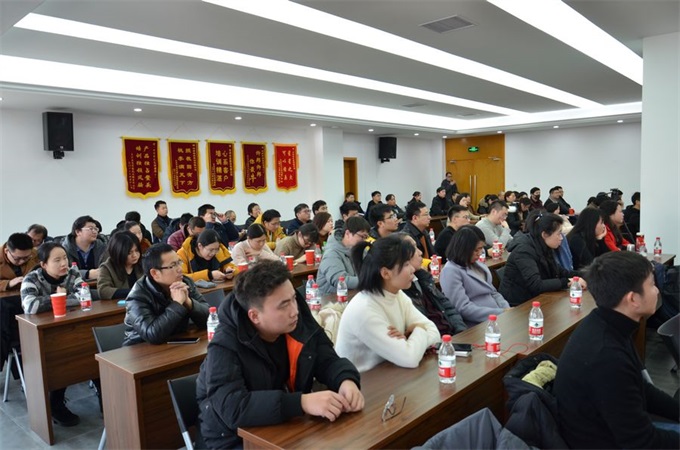 九游老哥J9俱乐部官网 - J9俱乐部老哥互换社区