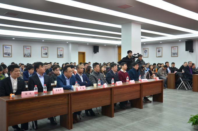 九游老哥J9俱乐部官网 - J9俱乐部老哥互换社区